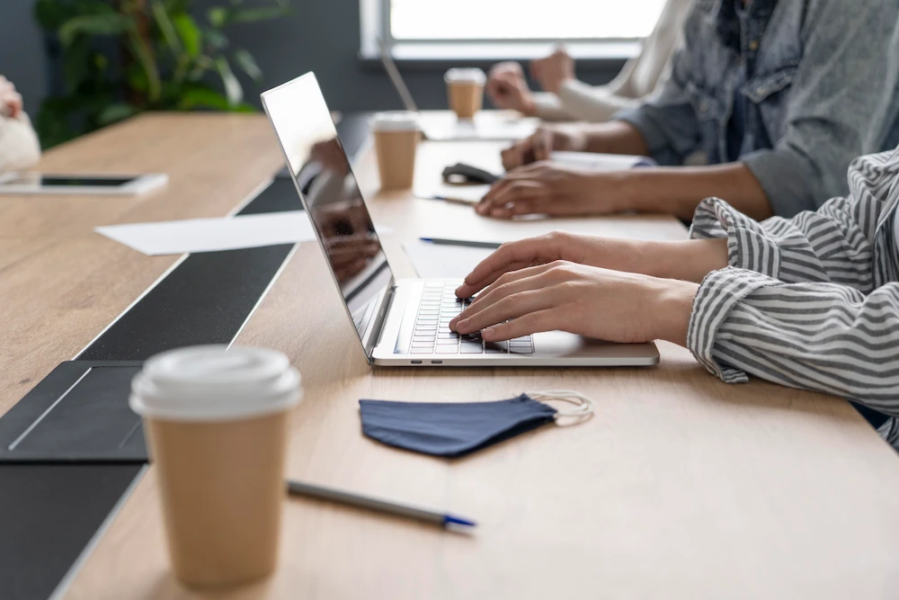 coworking escritorio compartilhado curitiba